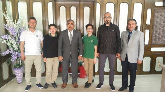 Burhanettin Kaya Ortaokulu "DİRİLİŞ GİRİT"  İsimli Tarih Projesi ile 12. TÜBİTAK Ortaokul Öğrencileri Araştırma Projeleri Bölge Yarışmasında İkinci Olmuştur