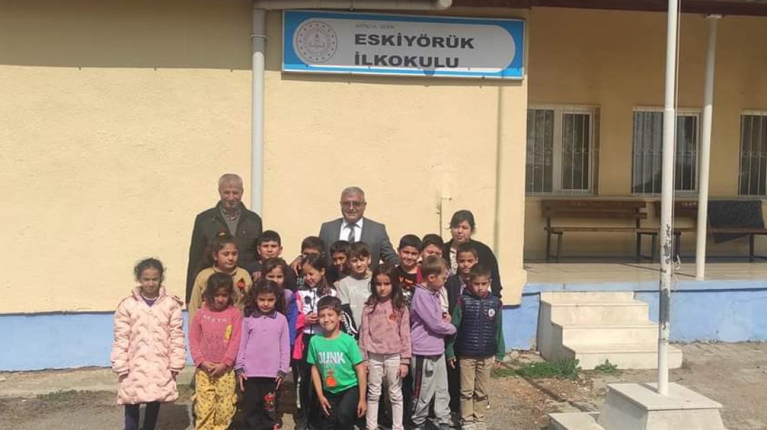 İlçe Milli Eğitim Müdürümüz Sn. İkram EKİZ, Eskiyörük İlkokuluna ziyarette bulundu.