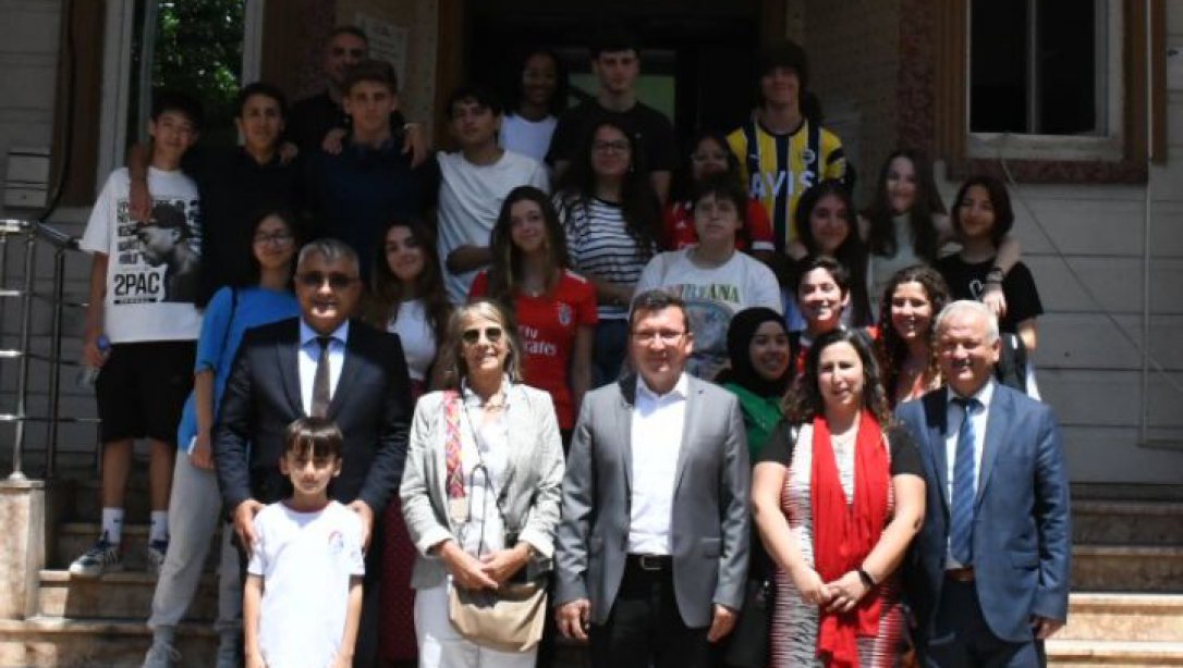 Erasmus Programı İle Portekiz'den Gelen Öğrencilerden Kaymakam'a Ziyaret