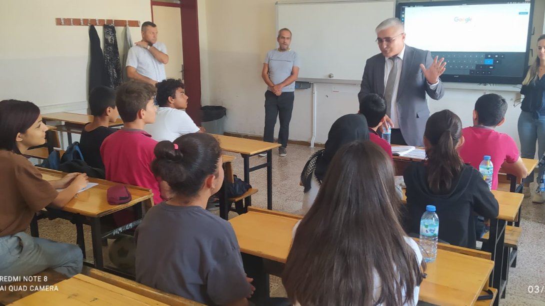 Hacı Mustafa Bankoğlu Ortaokulu'na Ziyaret